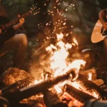 Die magische Verbindung von Lagerfeuer und Gitarrenklängen